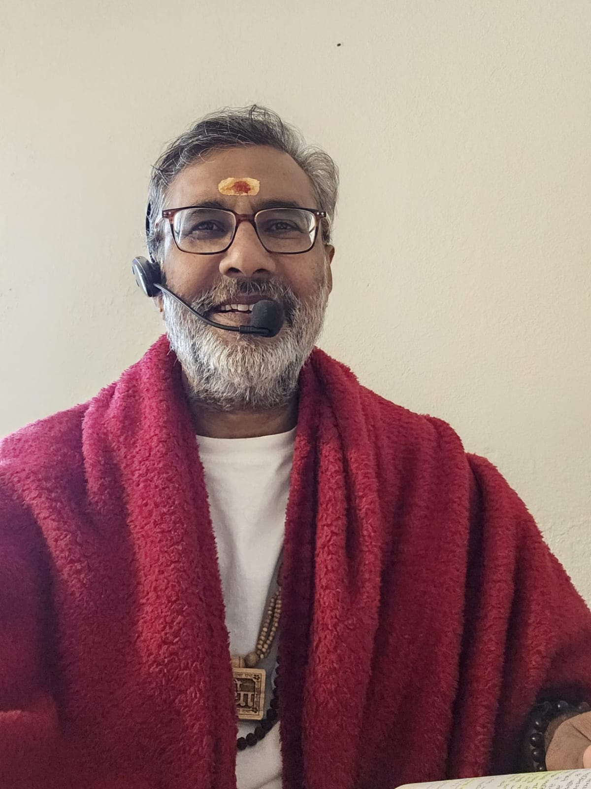 Dr. Ashwin Rajgor Guruji — Vedic astrologer and Katha narrator